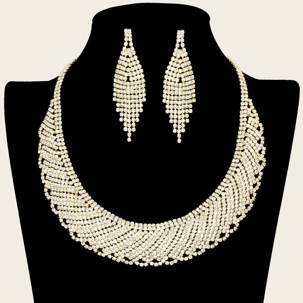 GOLD NECKLACE SET