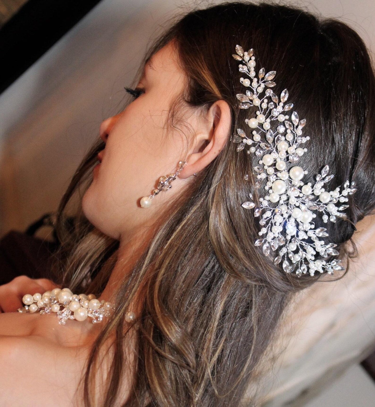 Paulina - Pearl crystal wedding comb