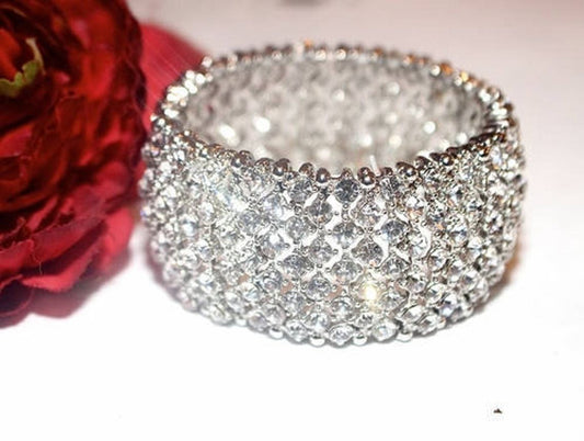 Silvana - Dazzling silver crystal bracelet