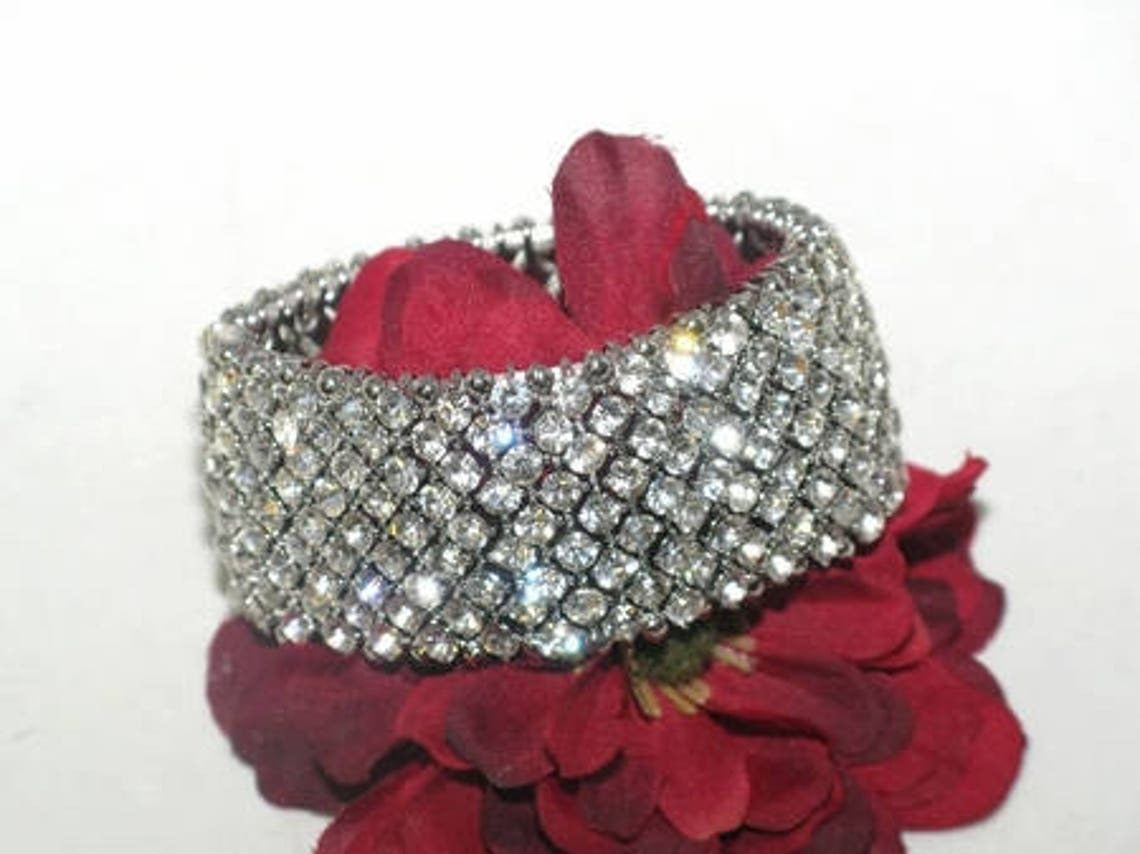 Silvana - Dazzling crystal wedding bracelet