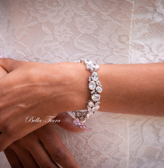 Giuseppina -Swarovski crystal bridal bracelet