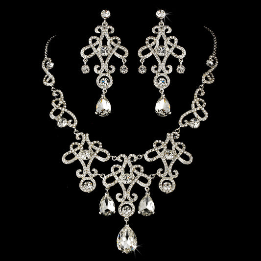 LadyDanbury - Bridgeton crystal statement necklace set