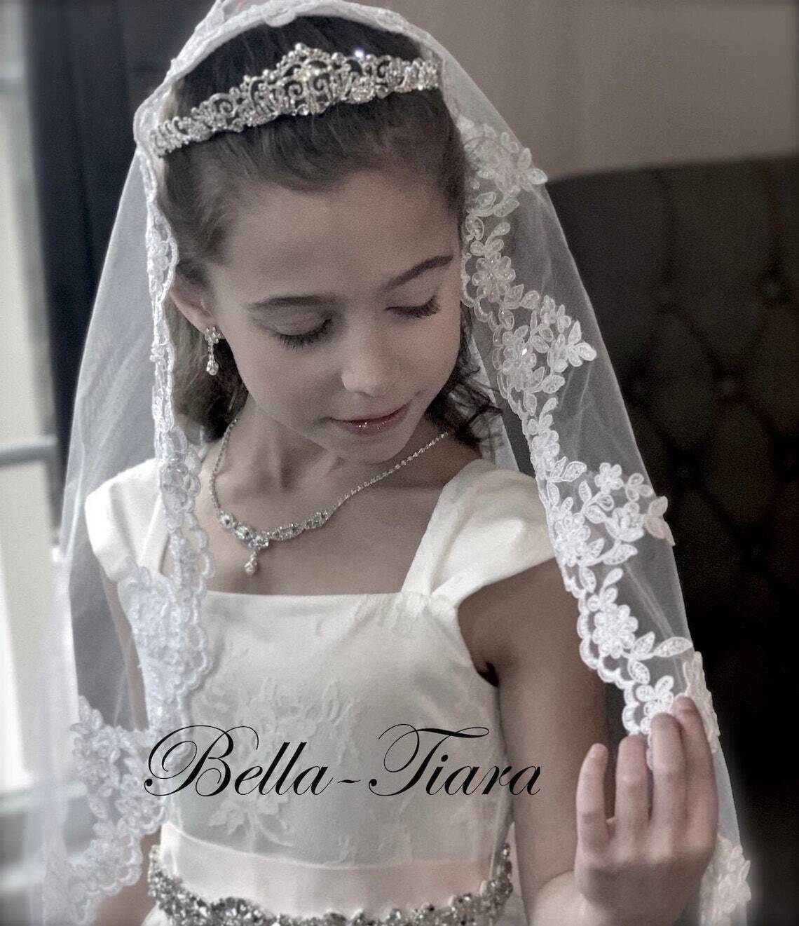 Eva - Enchanting crystal first communion Tiara