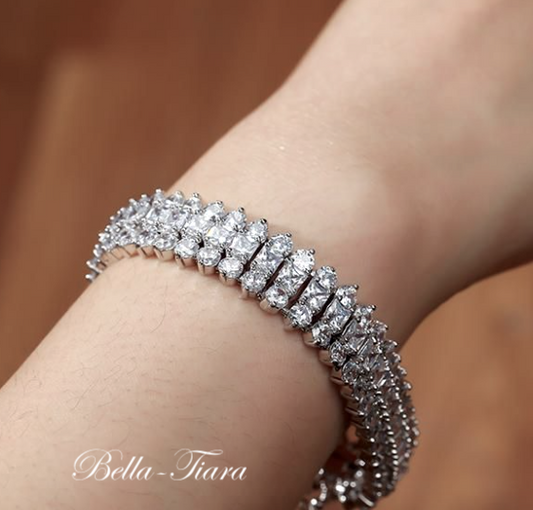 Regina - Exquisite simulated Diamond wedding bracelet