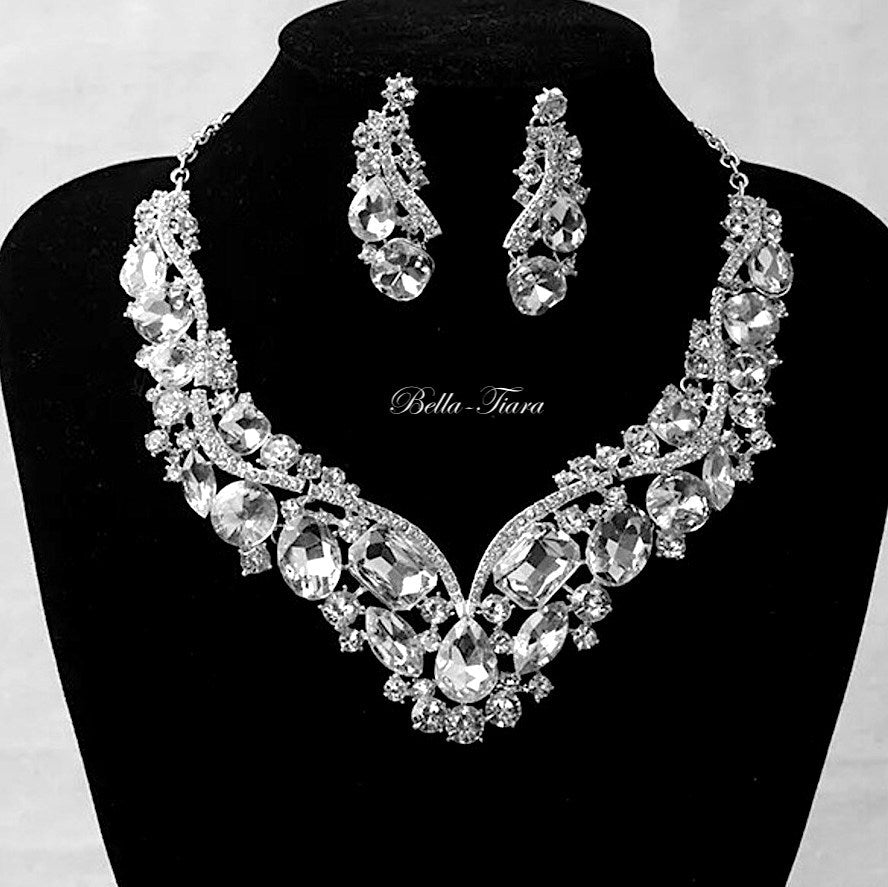 silver crystal necklace set