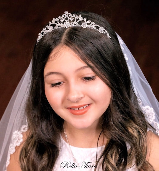 Communion tiara