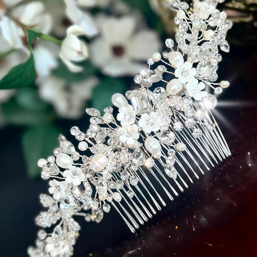 Deena - Exquisite floral Crystal and pearl bridal hair comb