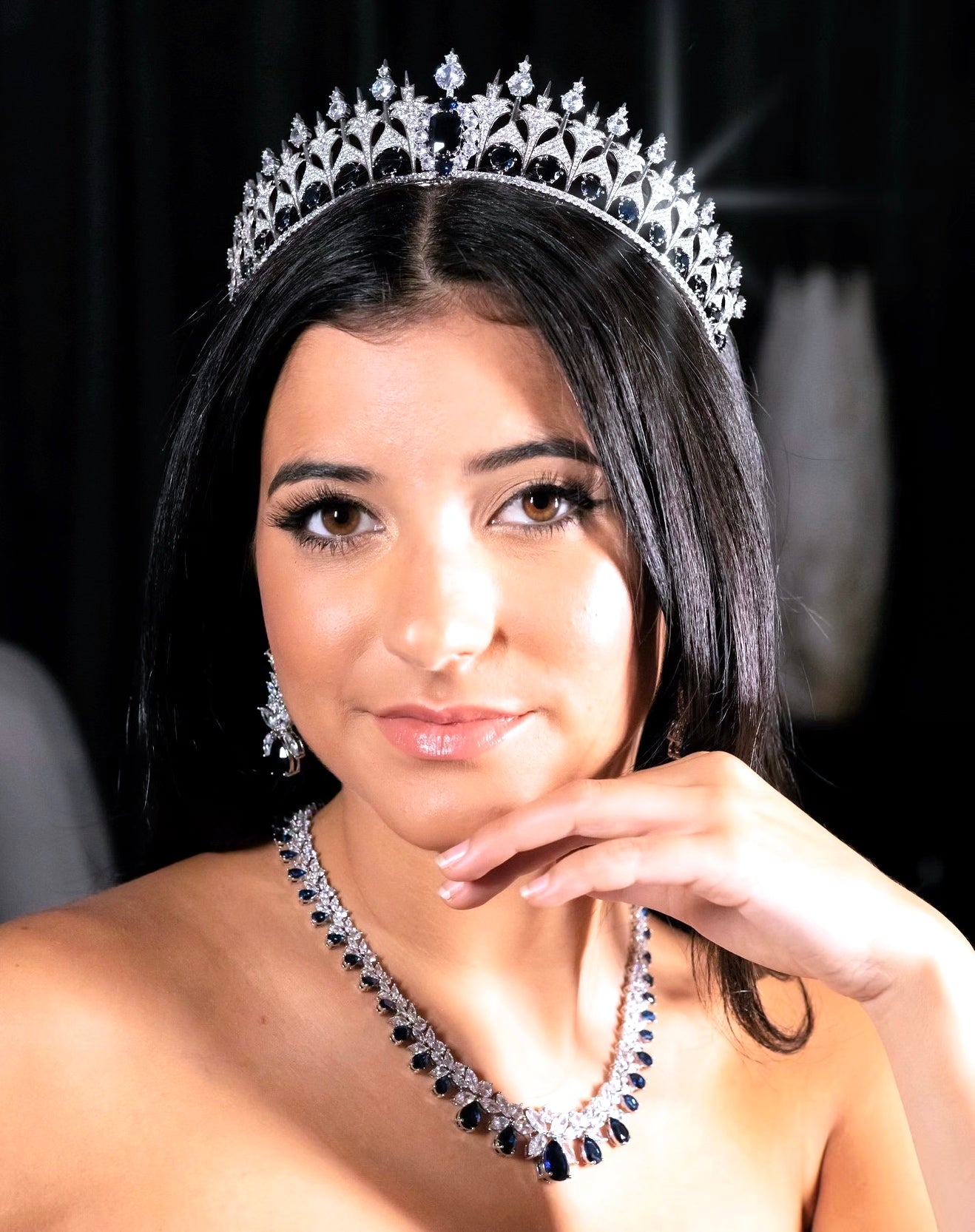 Navy - Exquisite Sapphire Blue Crystal Wedding Tiara Navy - Exquisite Sapphire Blue Crystal Wedding Tiara