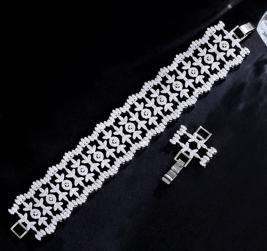 Roxanne - Vintage statement cz crystal wedding bracelet