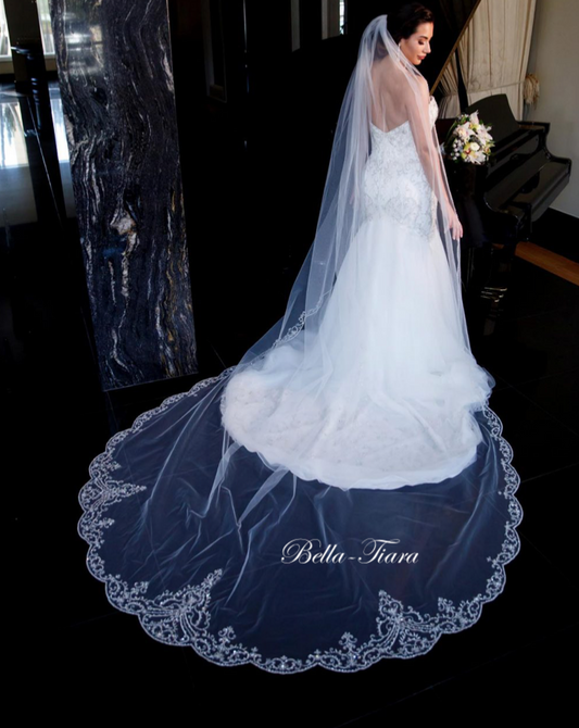 Anissa – Exquisite designer crystal beaded royal veil