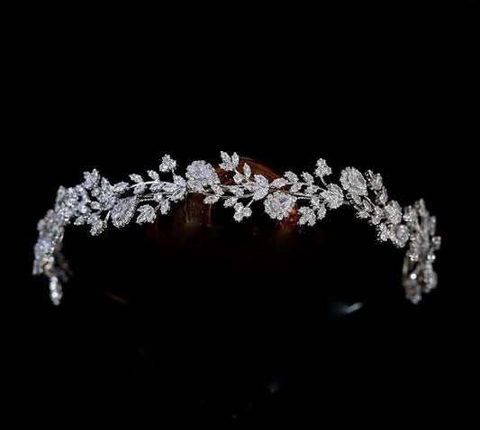 Lillian- Beautiful swarovski crystal communion headband
