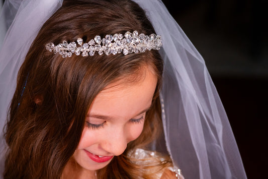 Siabella - Beautiful swarovski crystal communion headpiece tiara