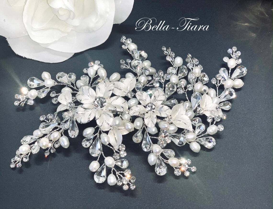 Pearl bridal hair comb
