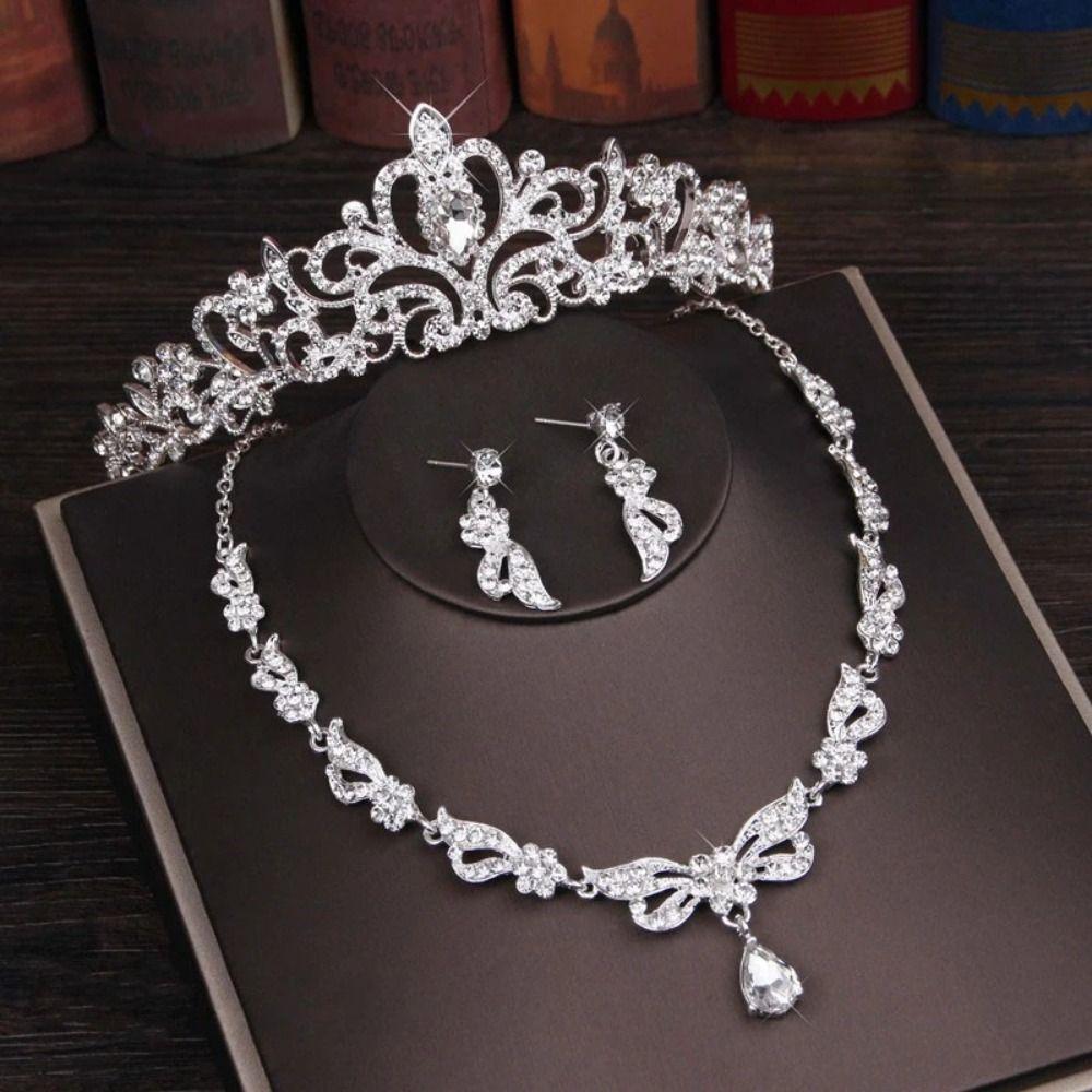 How to Choose the Perfect Wedding Jewelry Set for Your Bridal Outfit