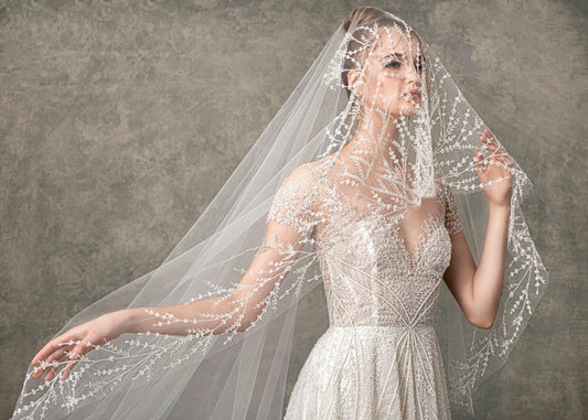 How Wedding Veils & Accessories Can Reflect Your Personality and Wedding Style Beautifully