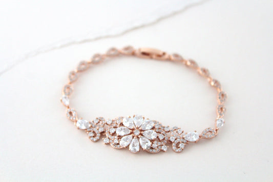 Bridal Bracelet Styles From Subtle Sparkle to Statement Piece