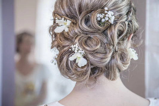 Bridal Hair Pieces That Add a Touch of Glamour and Elegance to Your Big Day