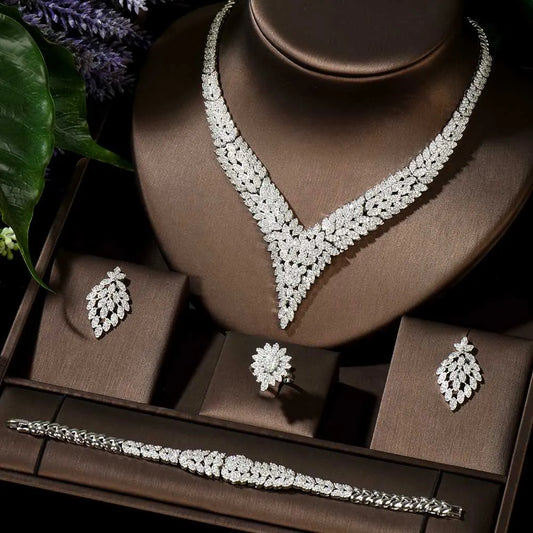 How to Match Bridal Jewelry Sets with Wedding Veils and Hair Accessories