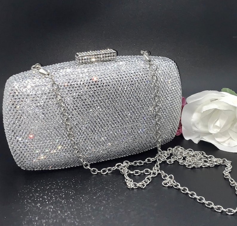Elegant Crystal Clutch Purses for Every Glam Occasion