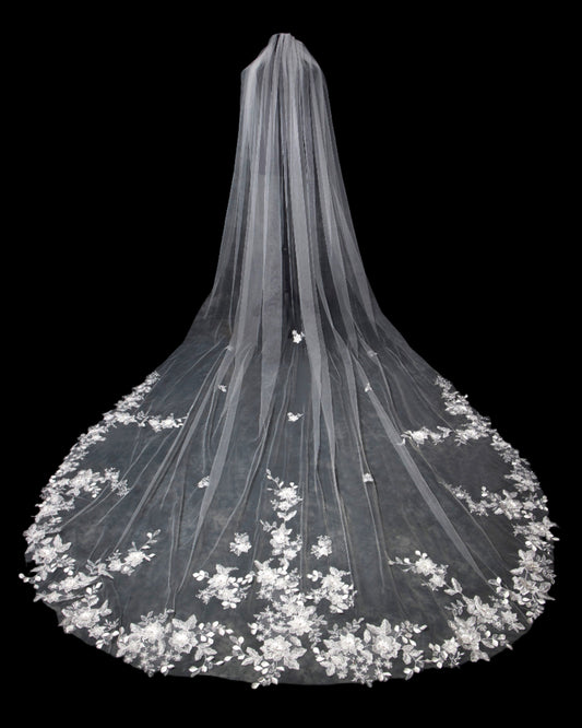 Kenia – Royal 3D floral lace royal cathedral wedding veil with blusher