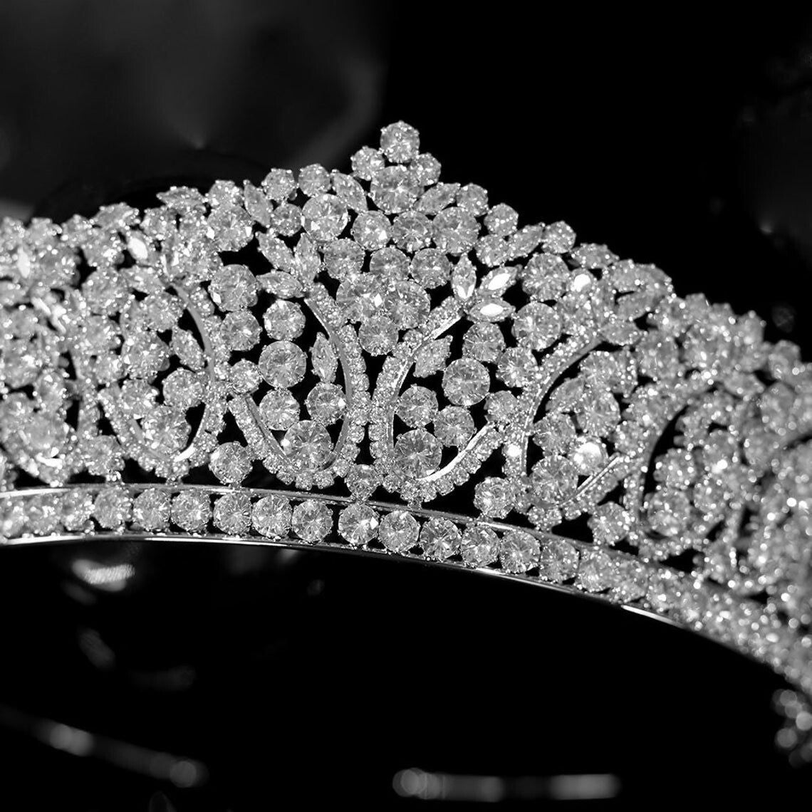 Ginevra - Dazzling Swarovski Crystal Wedding Tiara