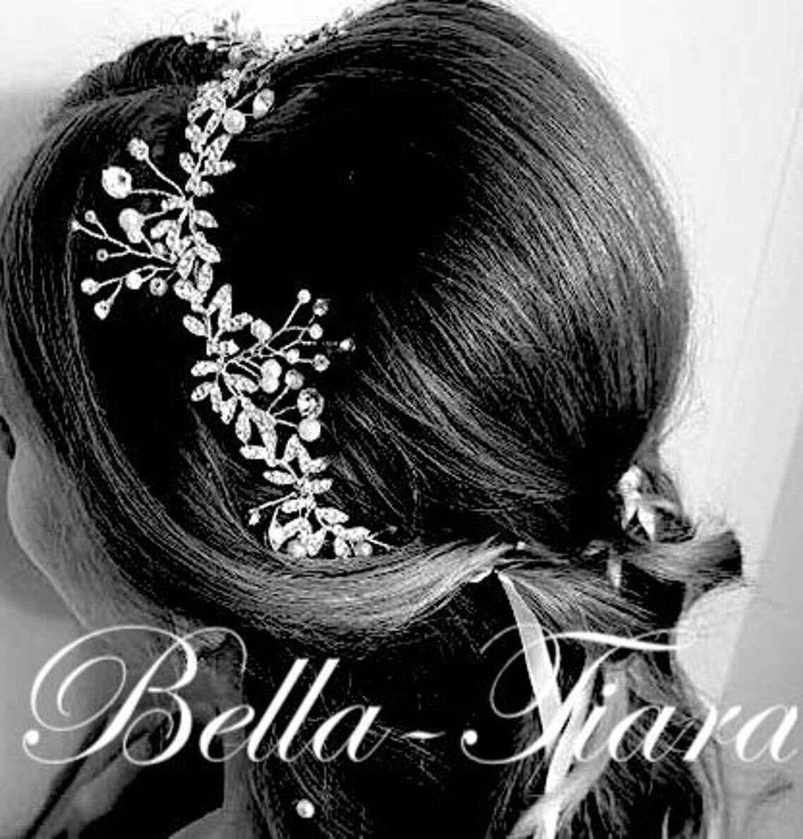 Gianna - Exquisite Pearl and Crystal wedding hairpiece