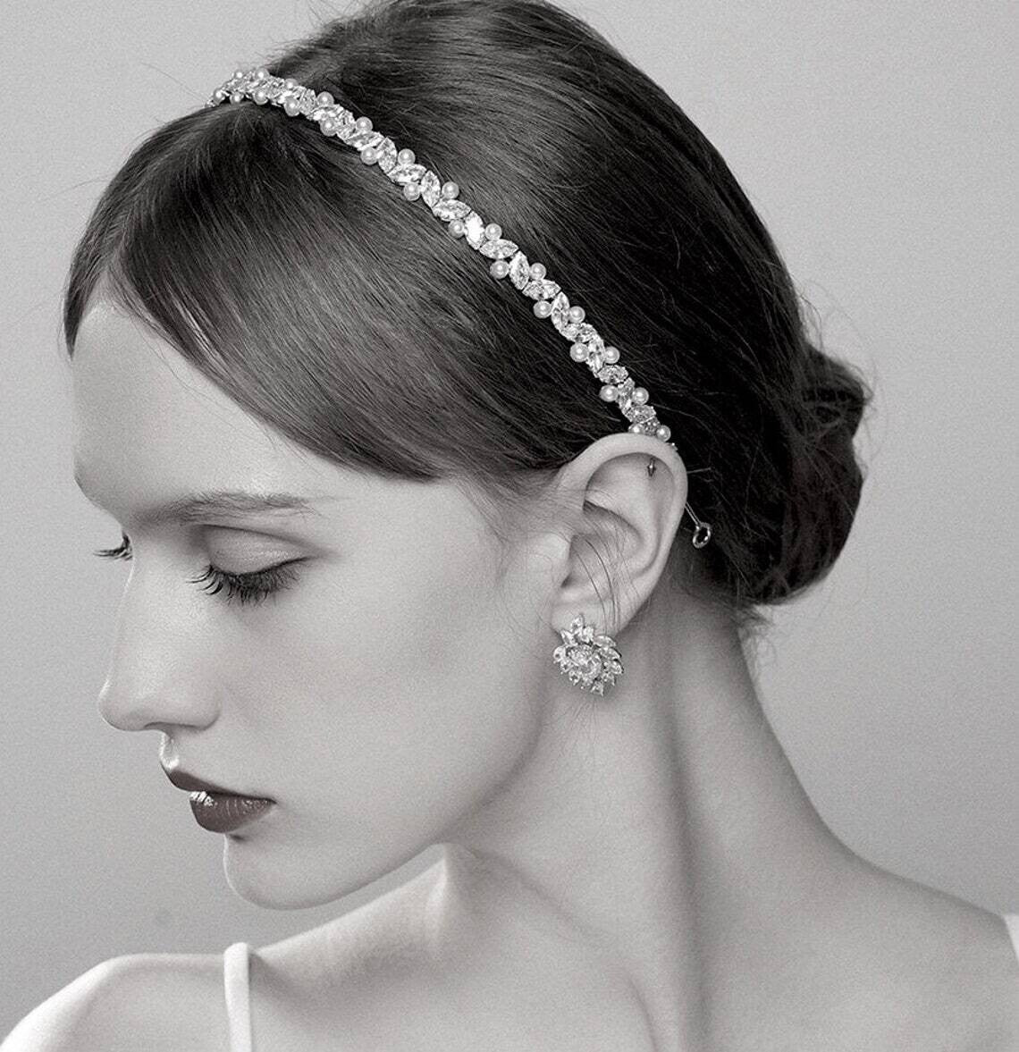 Perlina - Elegant Crystal Pearl wedding headband