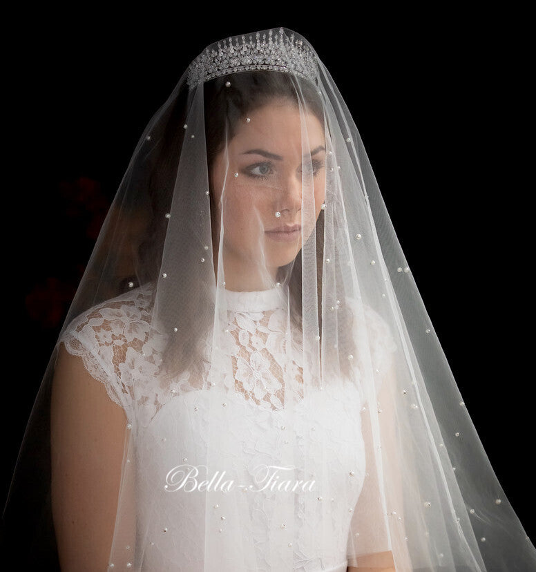 Salina, Exquisite Crystal wedding Tiara