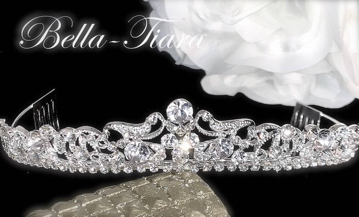 Melania - Beautiful Swarovski crystal communion tiara