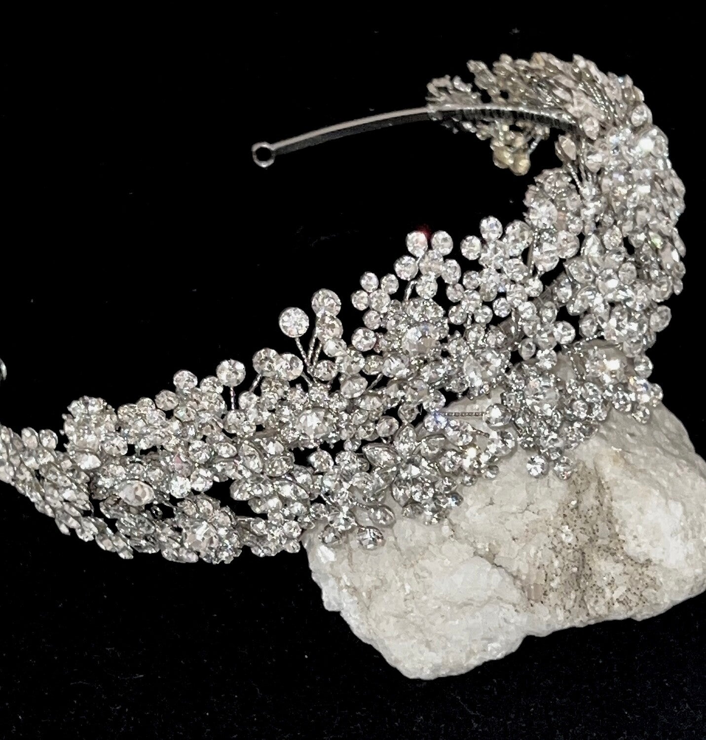 Amandalisa, Exquisite Swarovski crystal bridal wedding headband