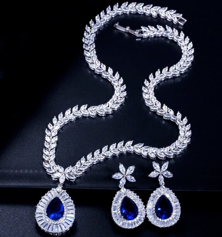 Mareblue-  Elegant CZ sapphire blue necklace set  (Free bracelet)