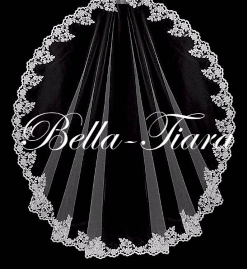Valentina Beaded floral lace communion veil