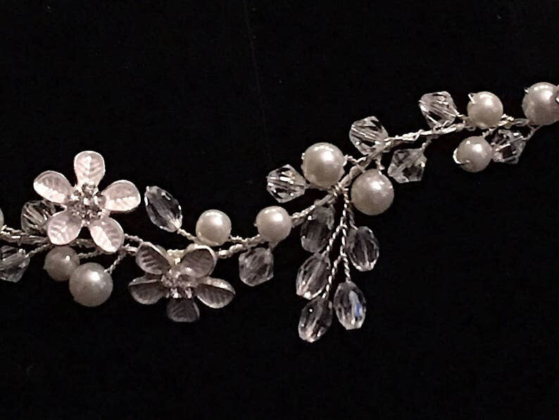 Mariarosa, Beautiful pearl crystal communion headband