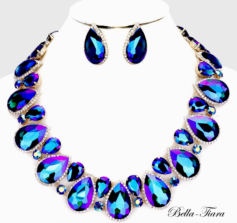 Dominique -  Crystal emerald green Statement necklace set