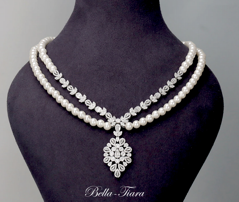 Desiree - Exquisite 3pc pearl bridal necklace set