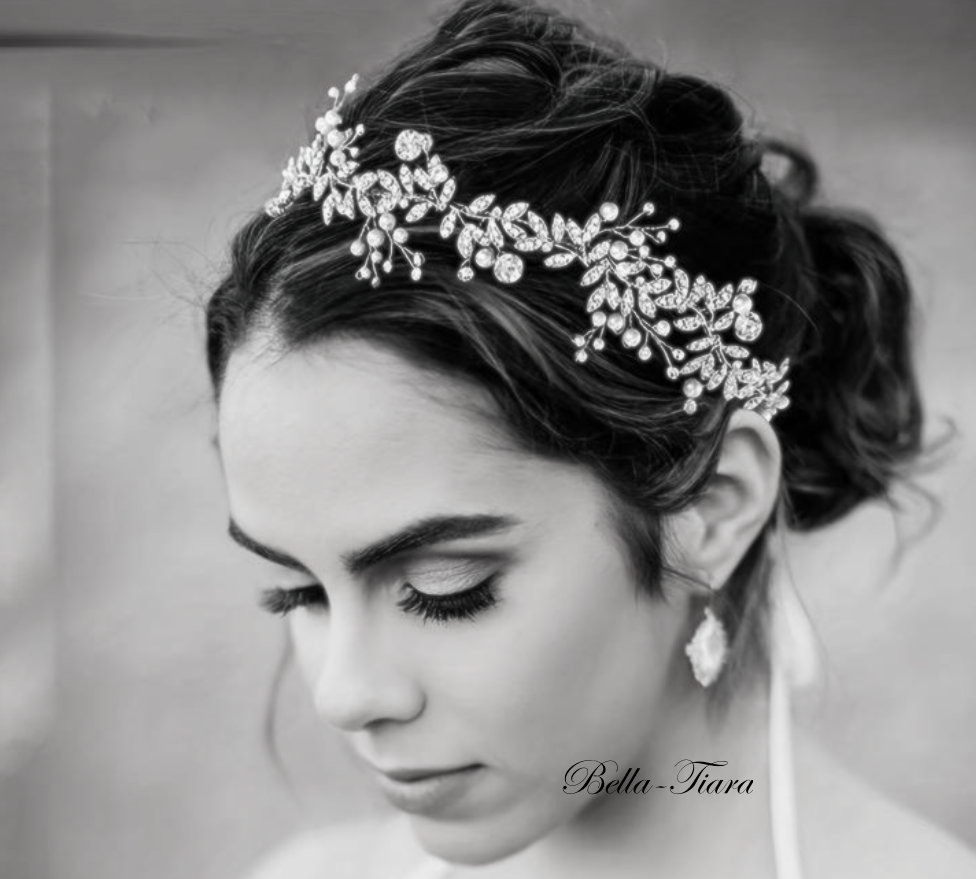 Gianna - Exquisite Pearl and Crystal wedding hairpiece