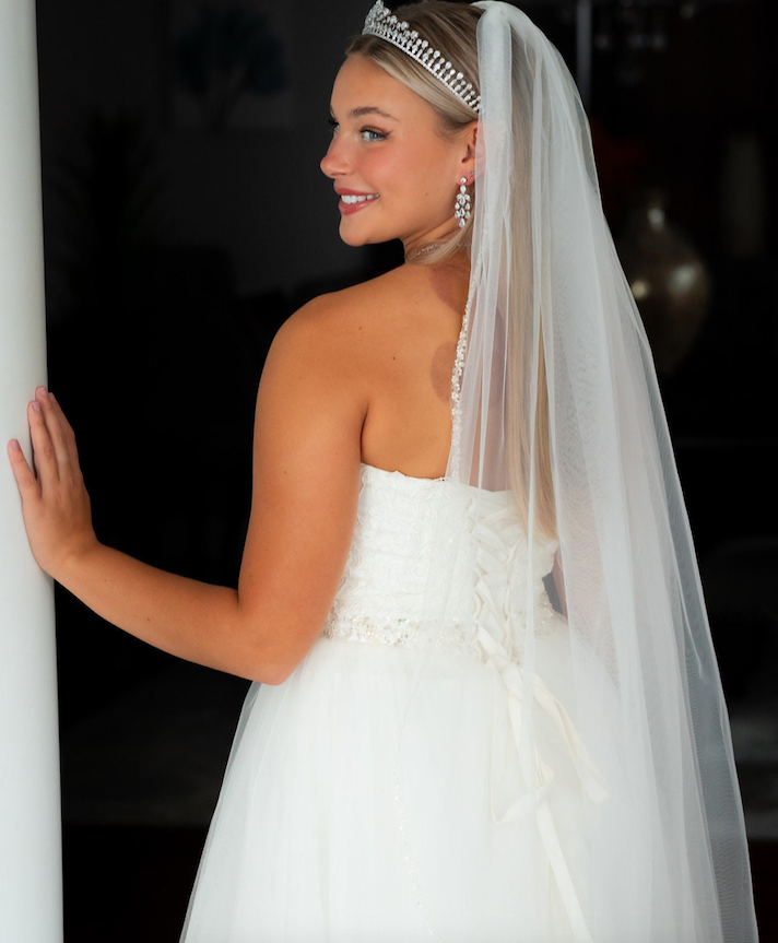 Gilda - Crystal pearl beaded edge wedding veil