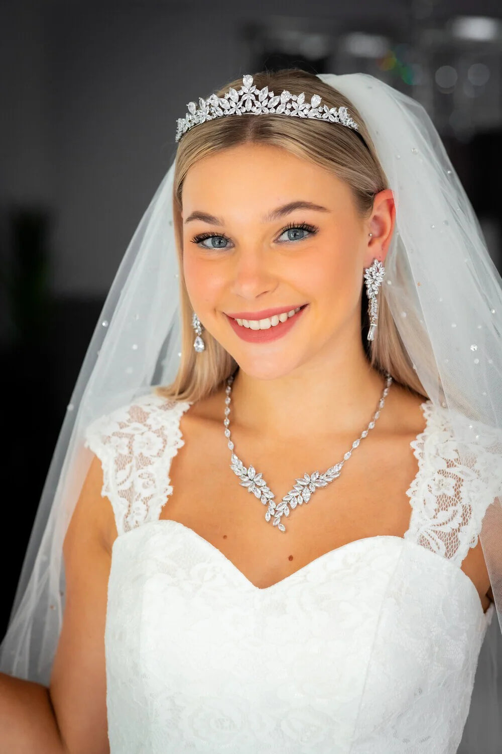 Tia - Stunning CZ bridal necklace set