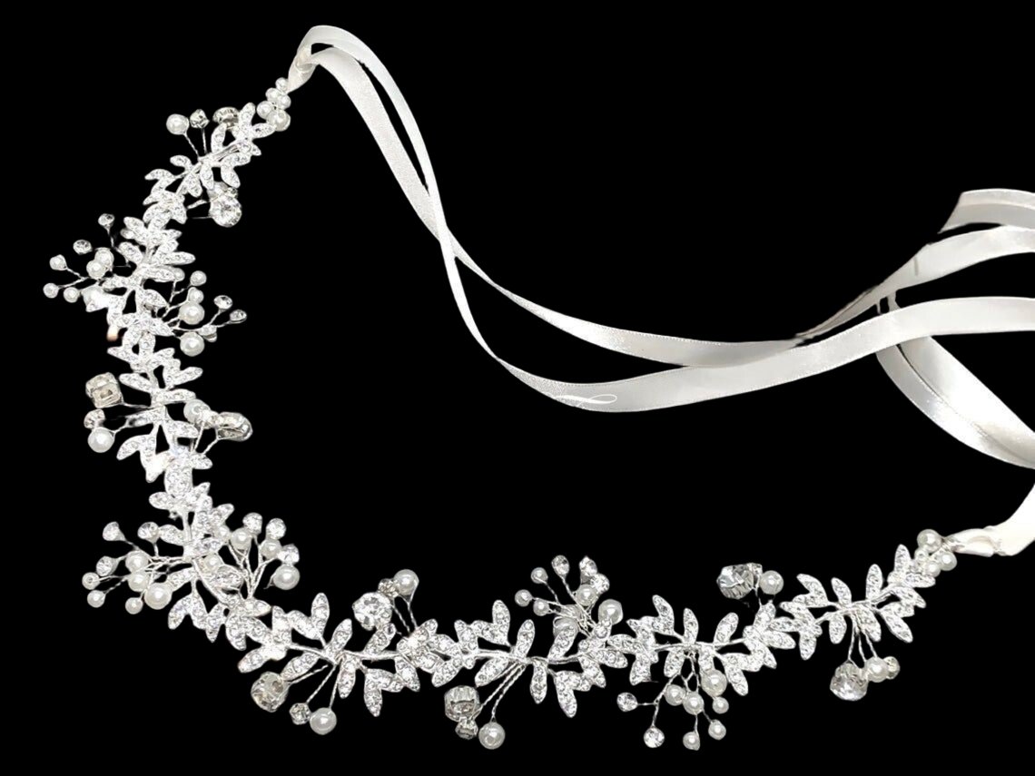 Gianna - Exquisite Pearl and Crystal wedding hairpiece