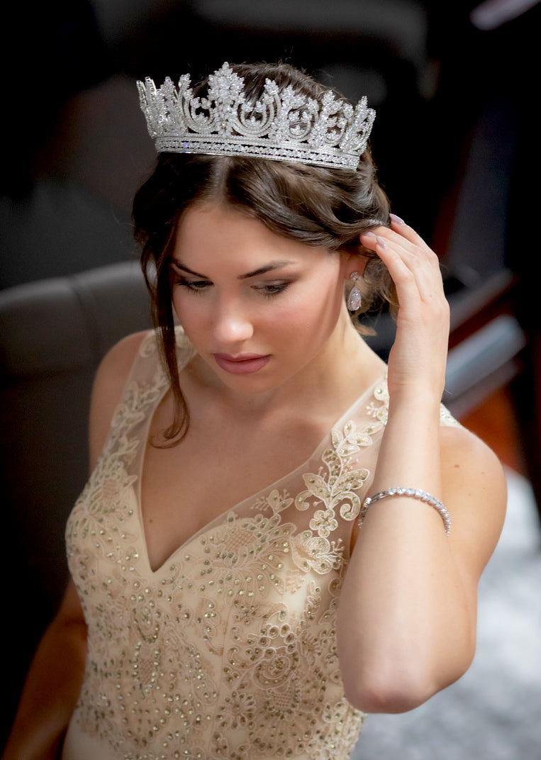 Majesty - Royal Crystal Wedding Tiara