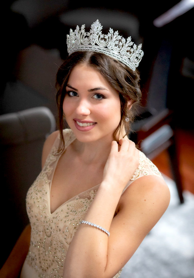 Queen Majesty - Swarovski Crystal Bridal Tiara Crown