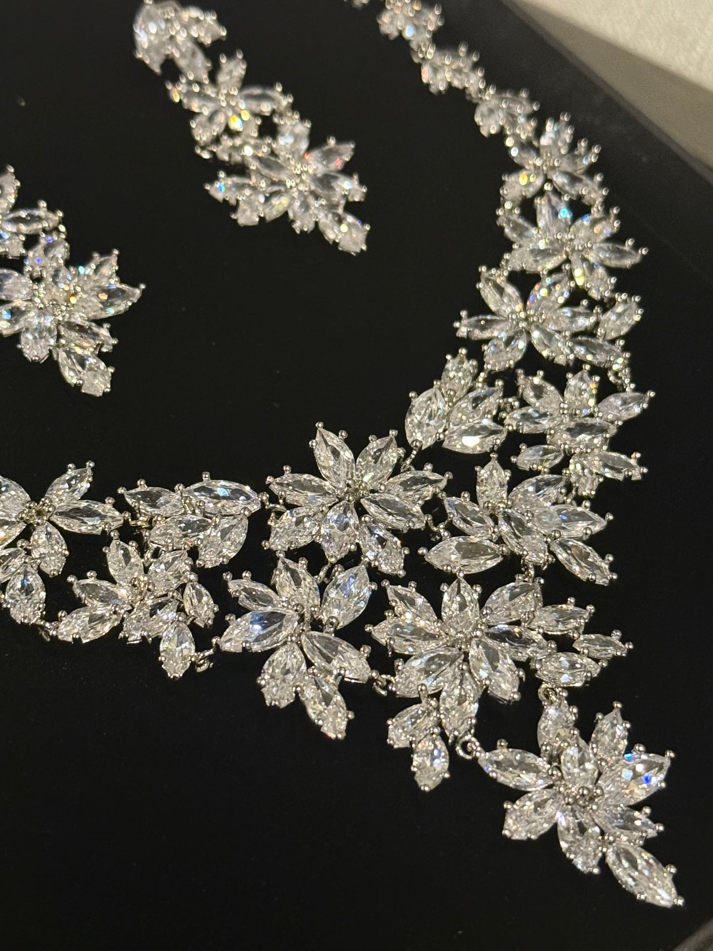 Emmalisa - Moissanite Diamond vine bridal necklace set