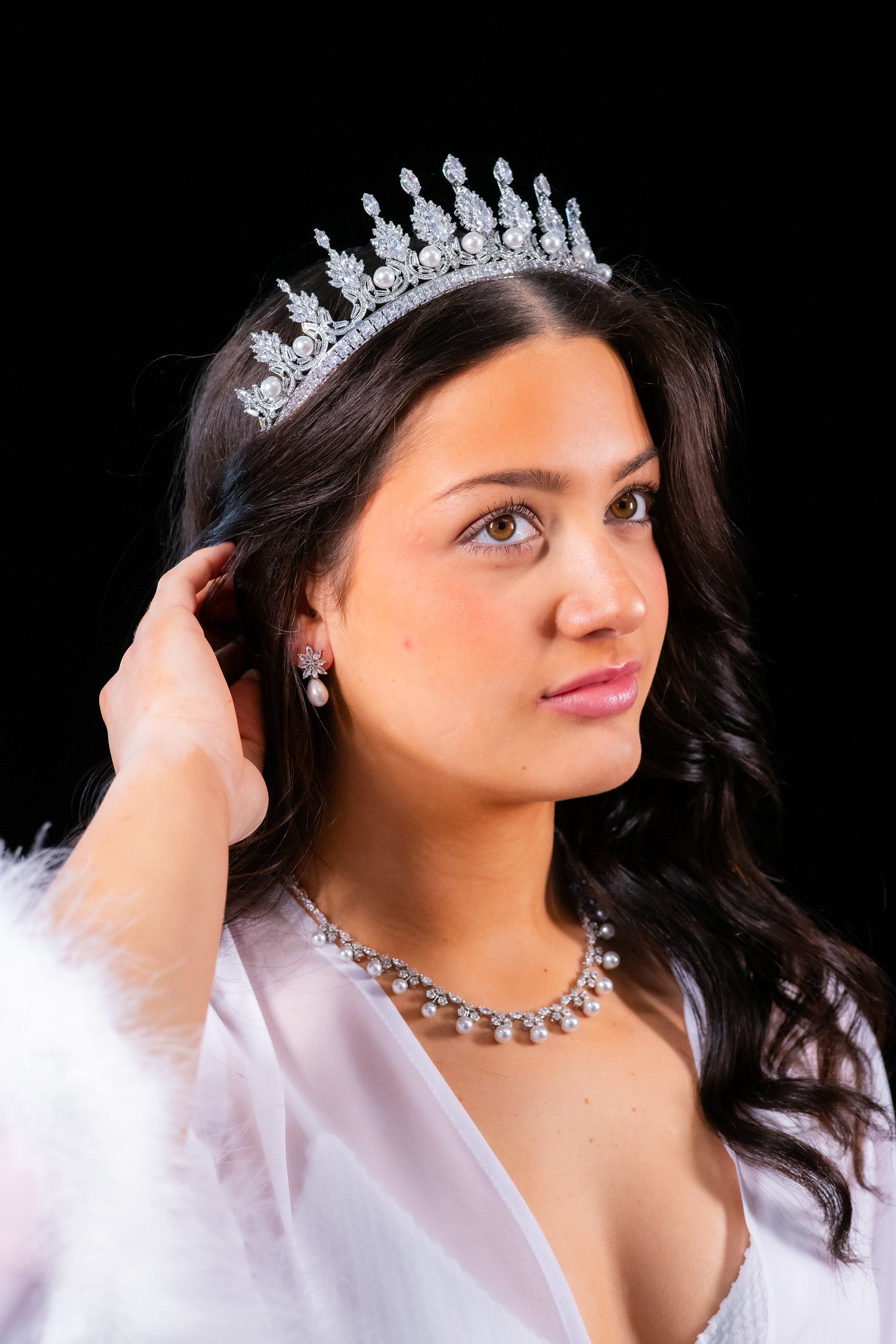 Patrizia - Enchanting Crystal Pearl wedding Tiara crown