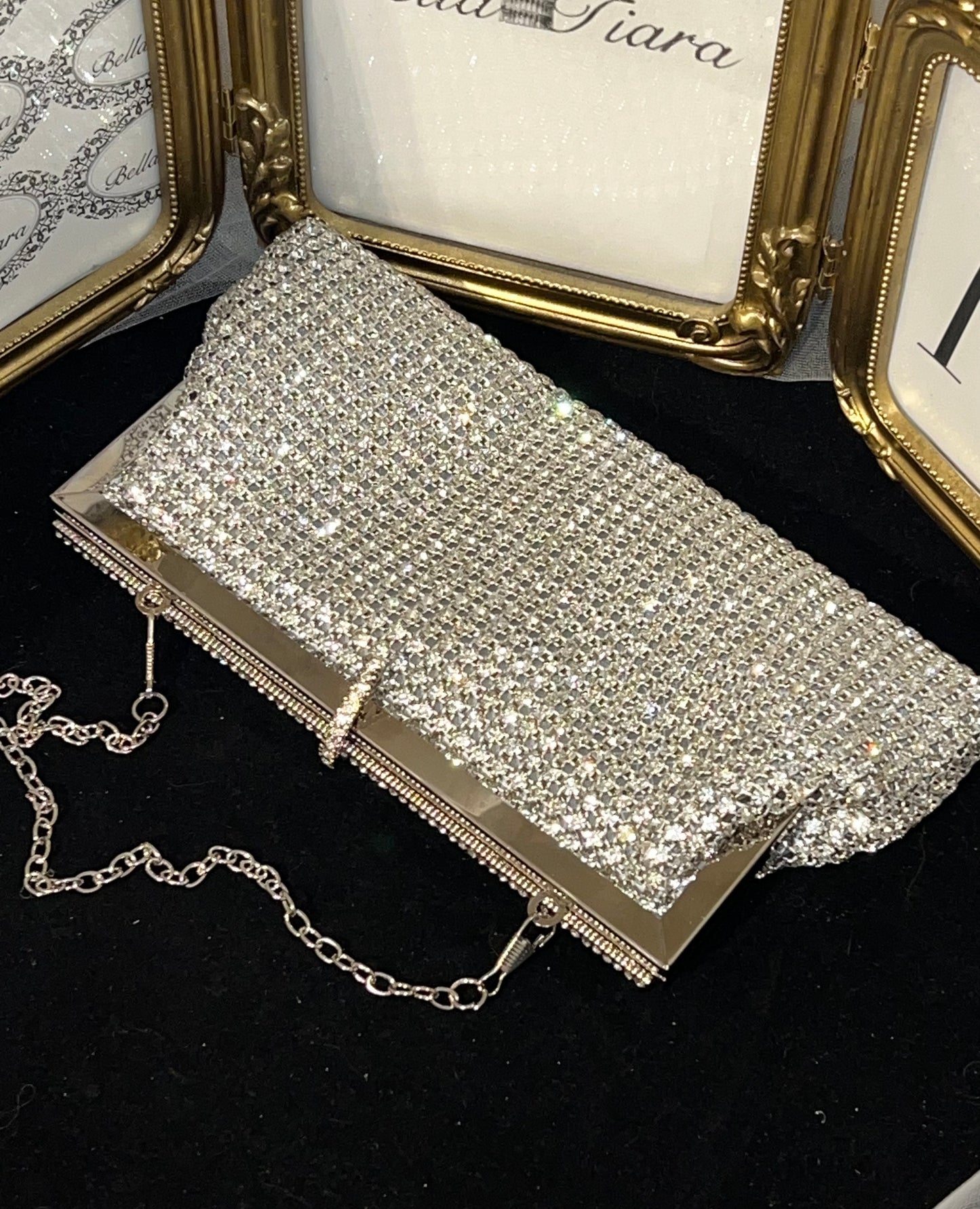 Adora - Swarovski crystal clutch purse