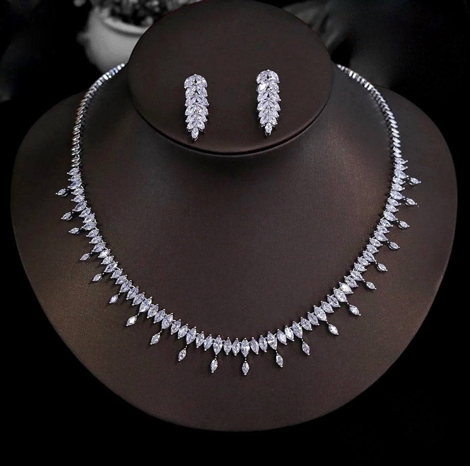 Jaminella -  Timeless simulated dimaond drops bridal necklace set