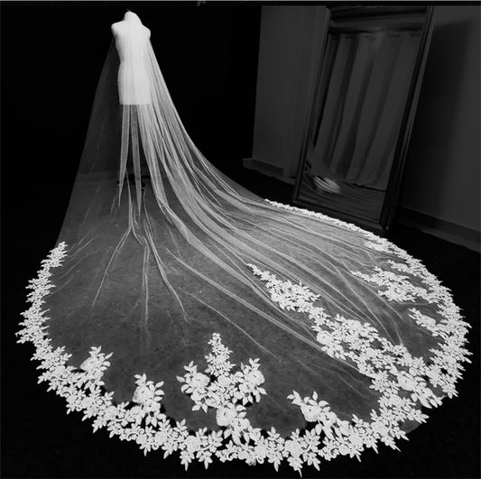 Mariarosetta - Royal Cathedral floral french lace veil - Free blusher