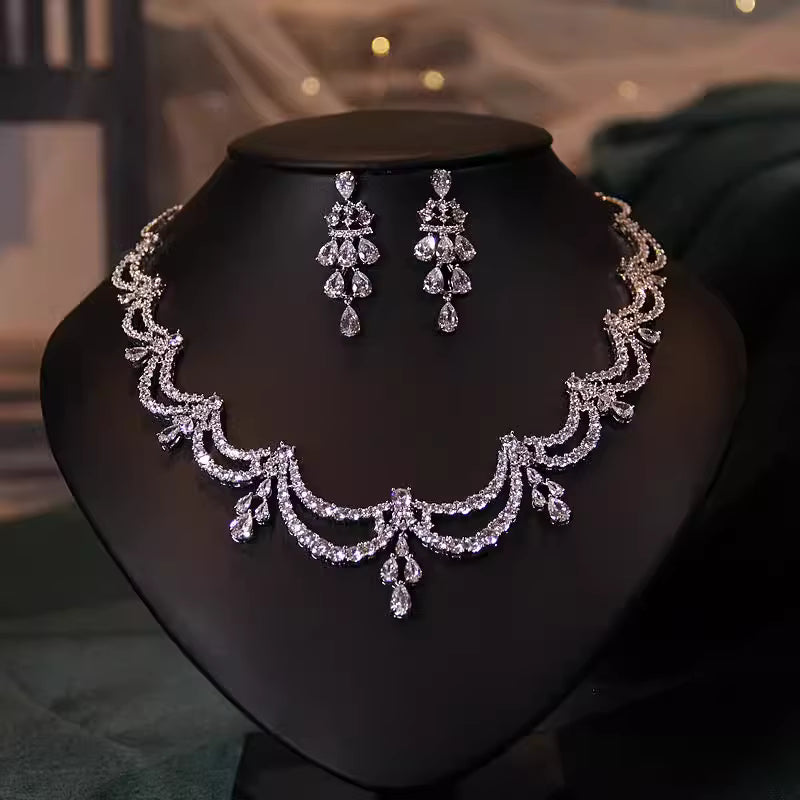 Eloise - Stunning scalloped romantic cz bridal necklace set