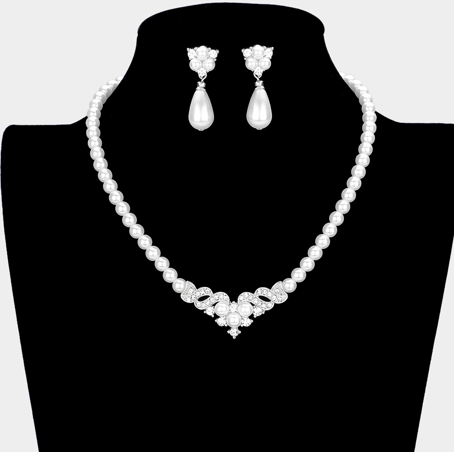 Lidia - Romantic Timeless bridal pearl necklace set