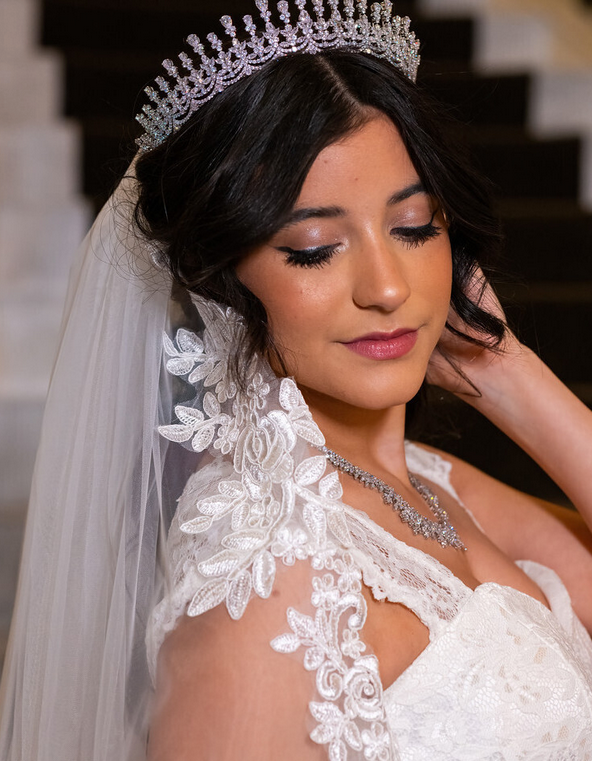 Mariarosetta, Stunning Regal Cathedral flower lace veil - Free blusher