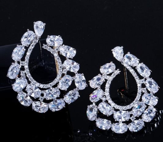 Jesenna  - Glamorous crystal bridal earrings